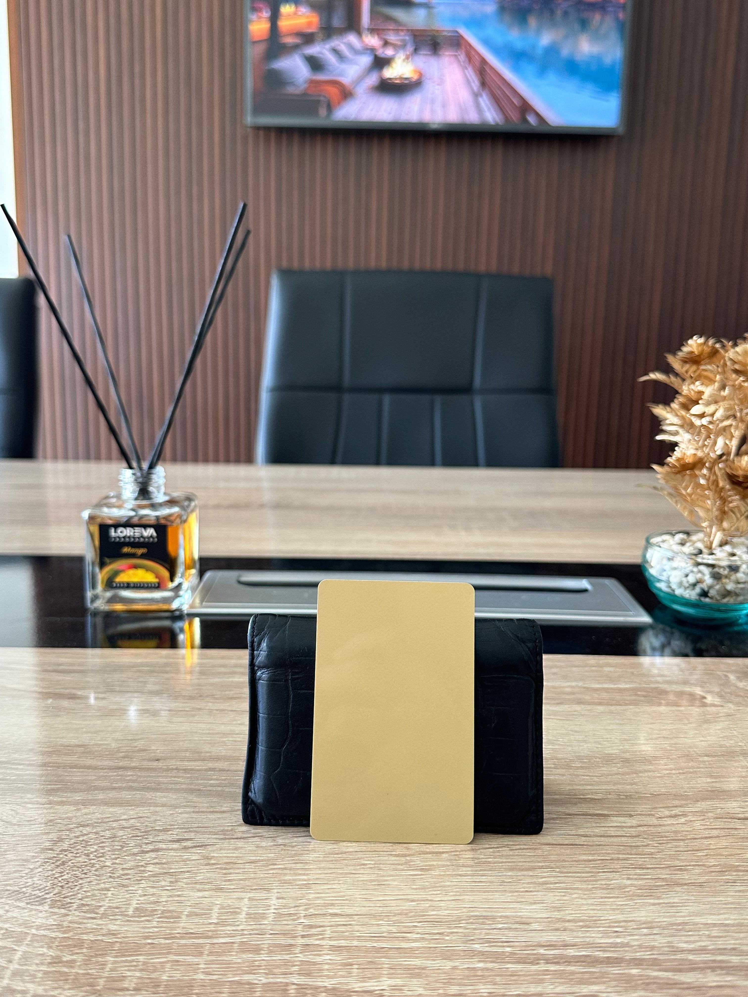 💳 Carte NFC Personnalisée – Blanc, Gold ou Noir